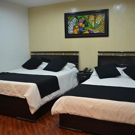 Hotel Quality Comfort House โบโกตา ภายนอก รูปภาพ
