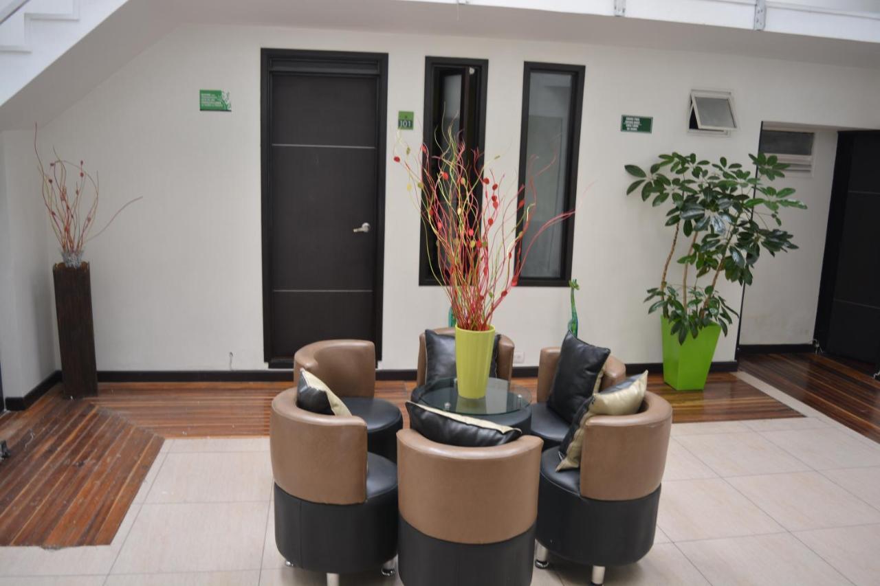 Hotel Quality Comfort House โบโกตา ภายนอก รูปภาพ