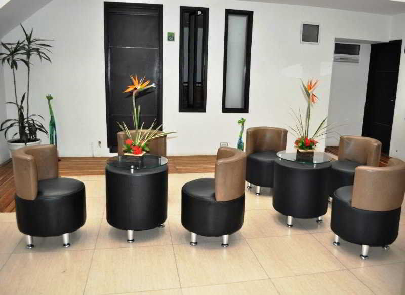 Hotel Quality Comfort House โบโกตา ภายนอก รูปภาพ