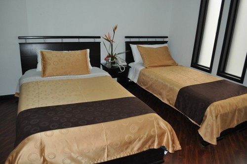 Hotel Quality Comfort House โบโกตา ภายนอก รูปภาพ
